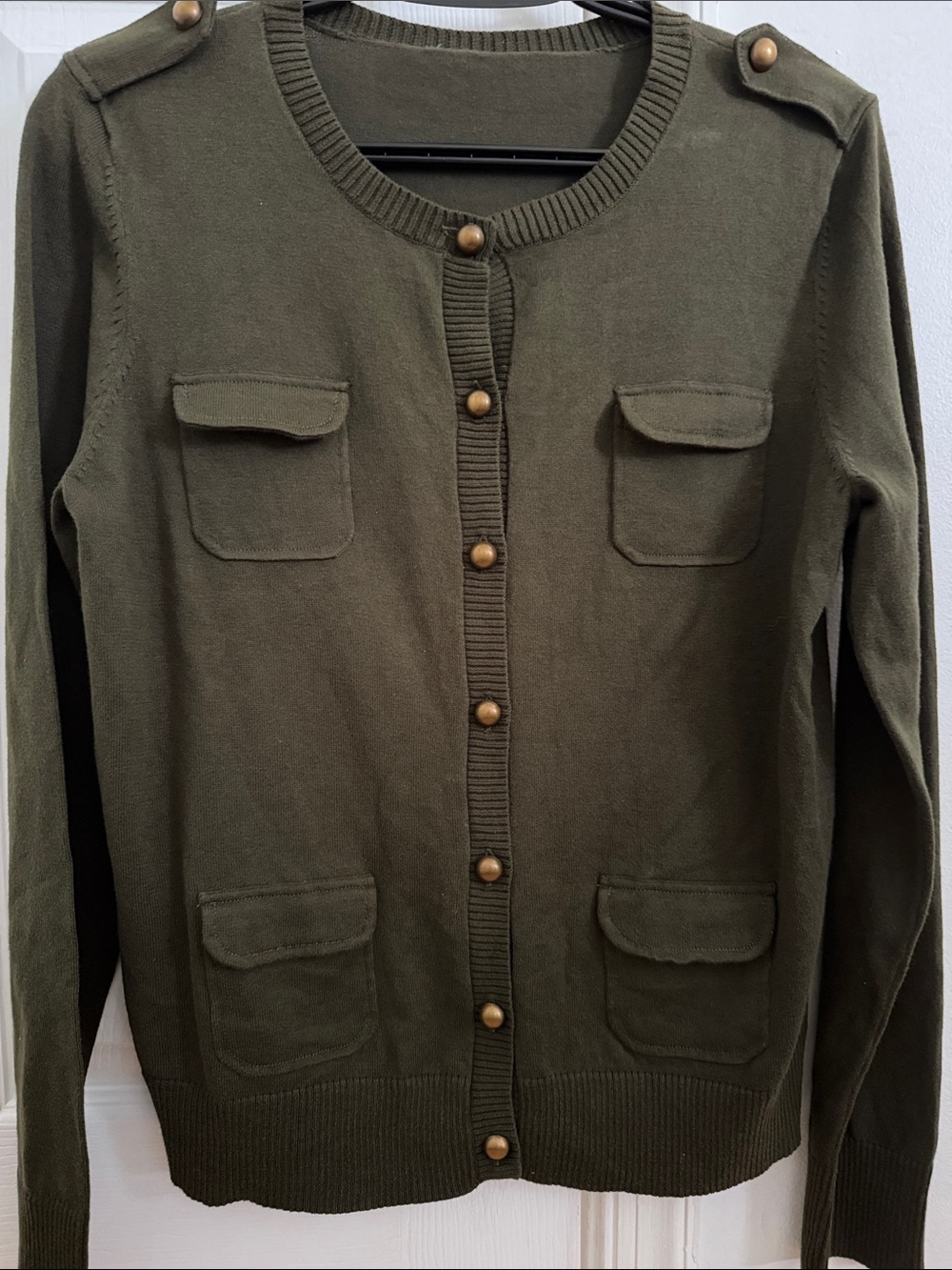 Womenโs Olive Green Military-Style Button Front Jacket size L